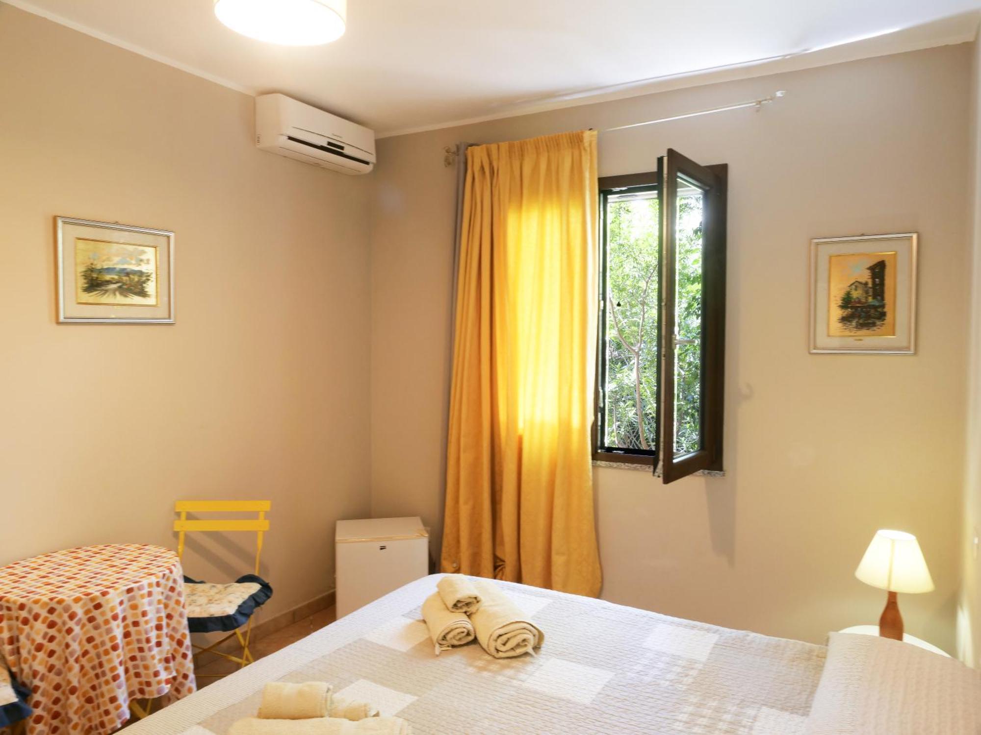 B&B I Colori Di Chia Kültér fotó