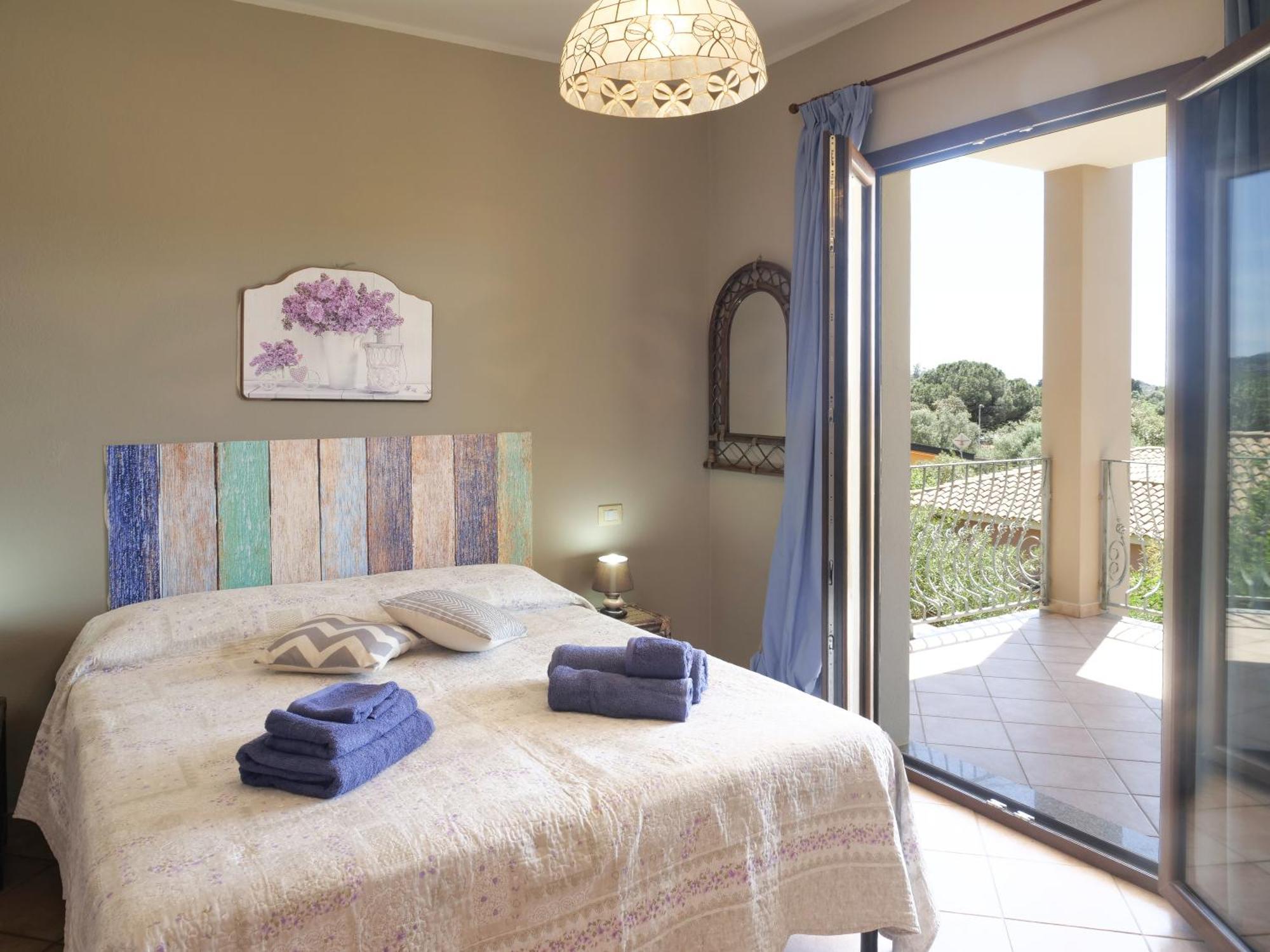 B&B I Colori Di Chia Kültér fotó